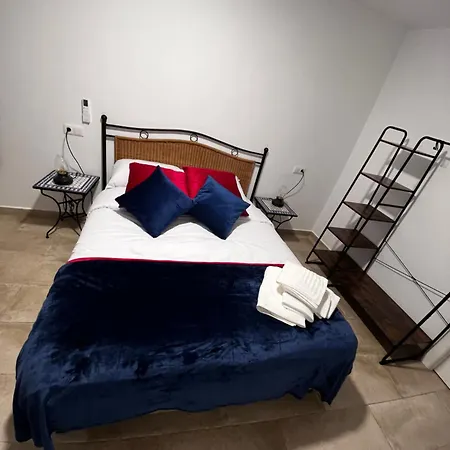 Shanti's Andalusian Guest house *